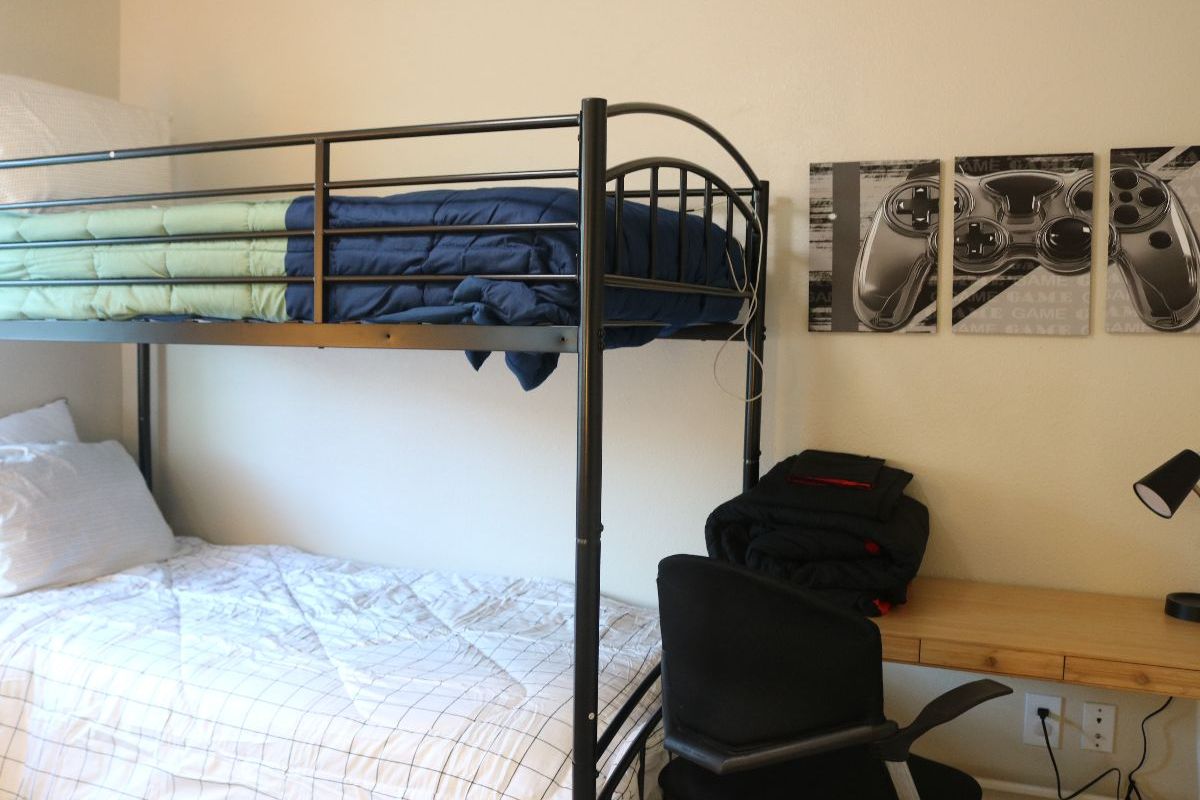 MCDS May 10 Sponsored Welcoming - Bedroom after