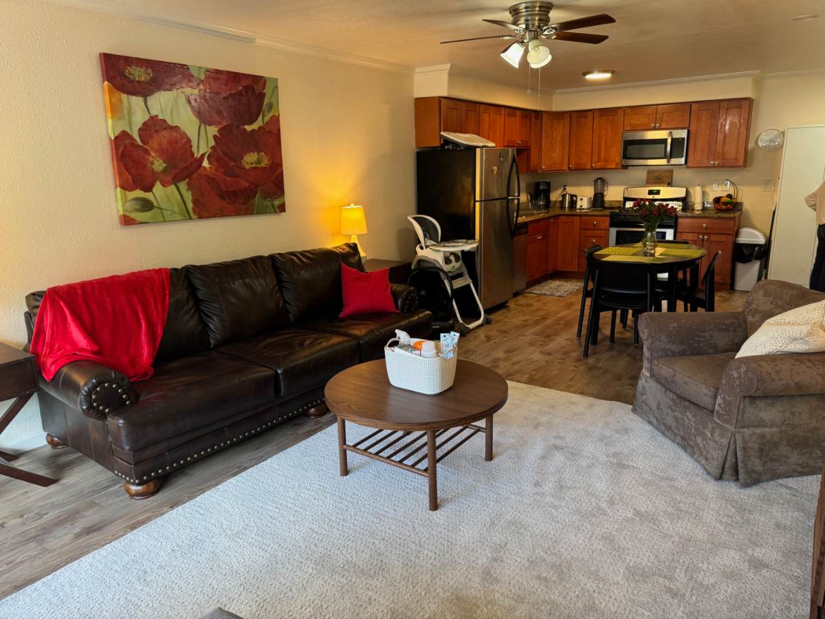 Home 2 Living Room after