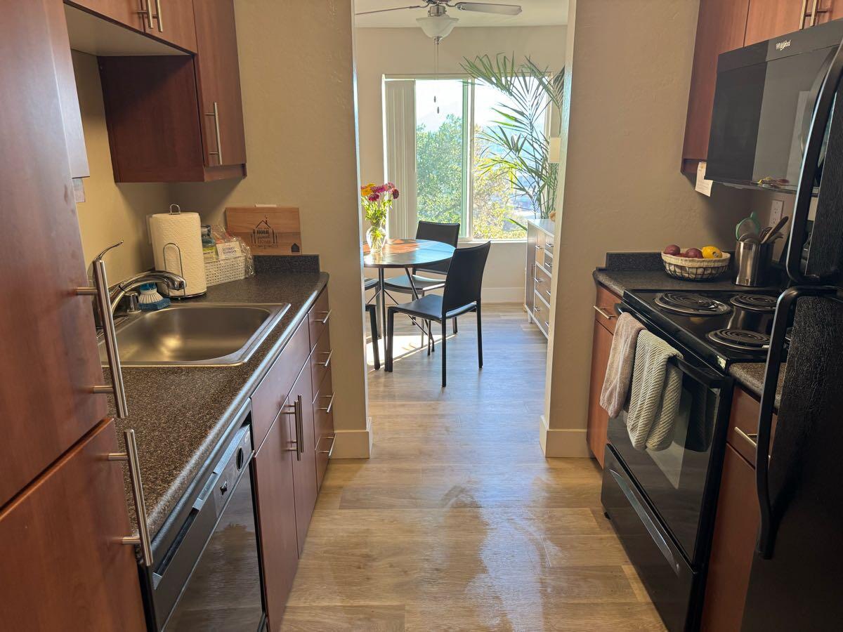 Home 2 Kitchen After