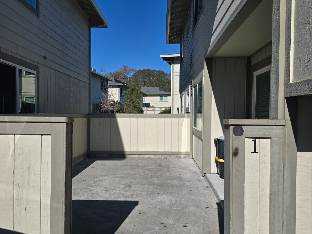 Home 2 Outdoors before