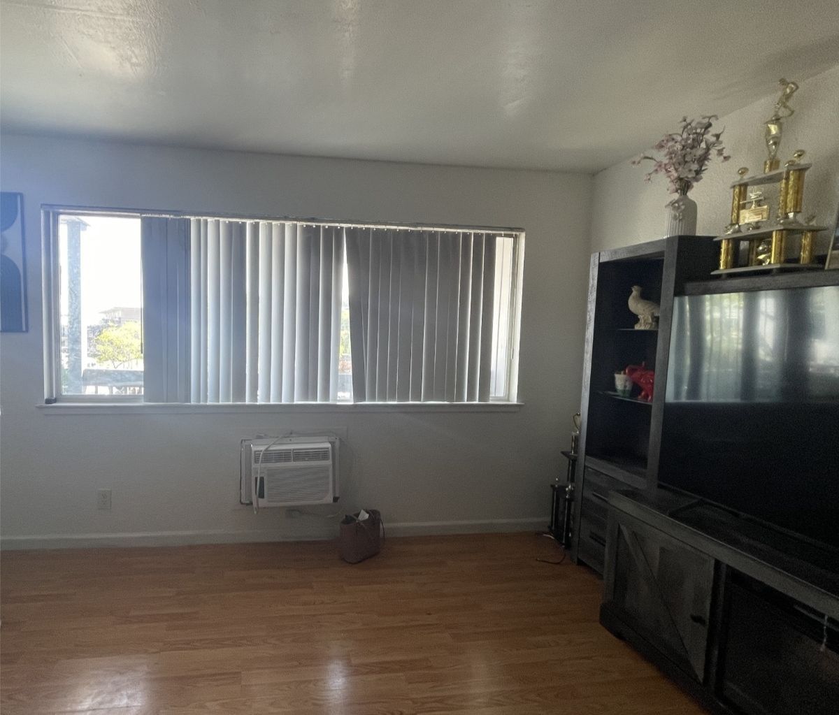 Home 2 Living Room before