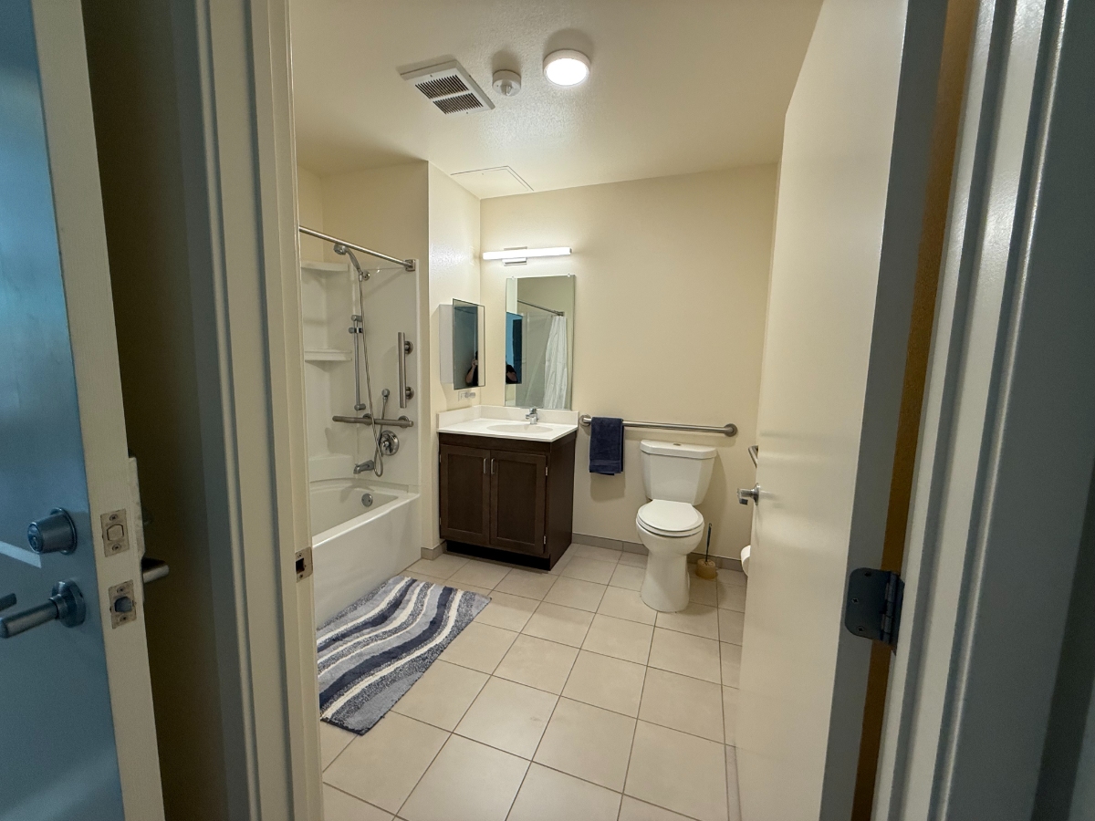 Home 4 bathroom after