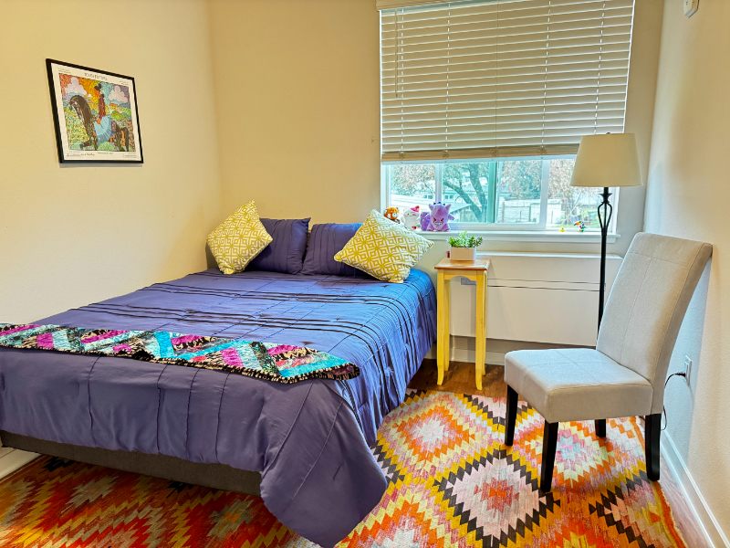 Sponsored Sonoma Welcoming - Bedroom after